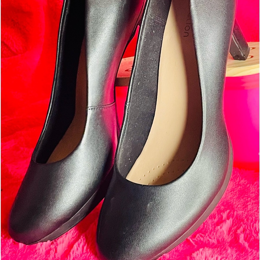 Comfortable work heels by Clark's easy to wear from day to night perfect